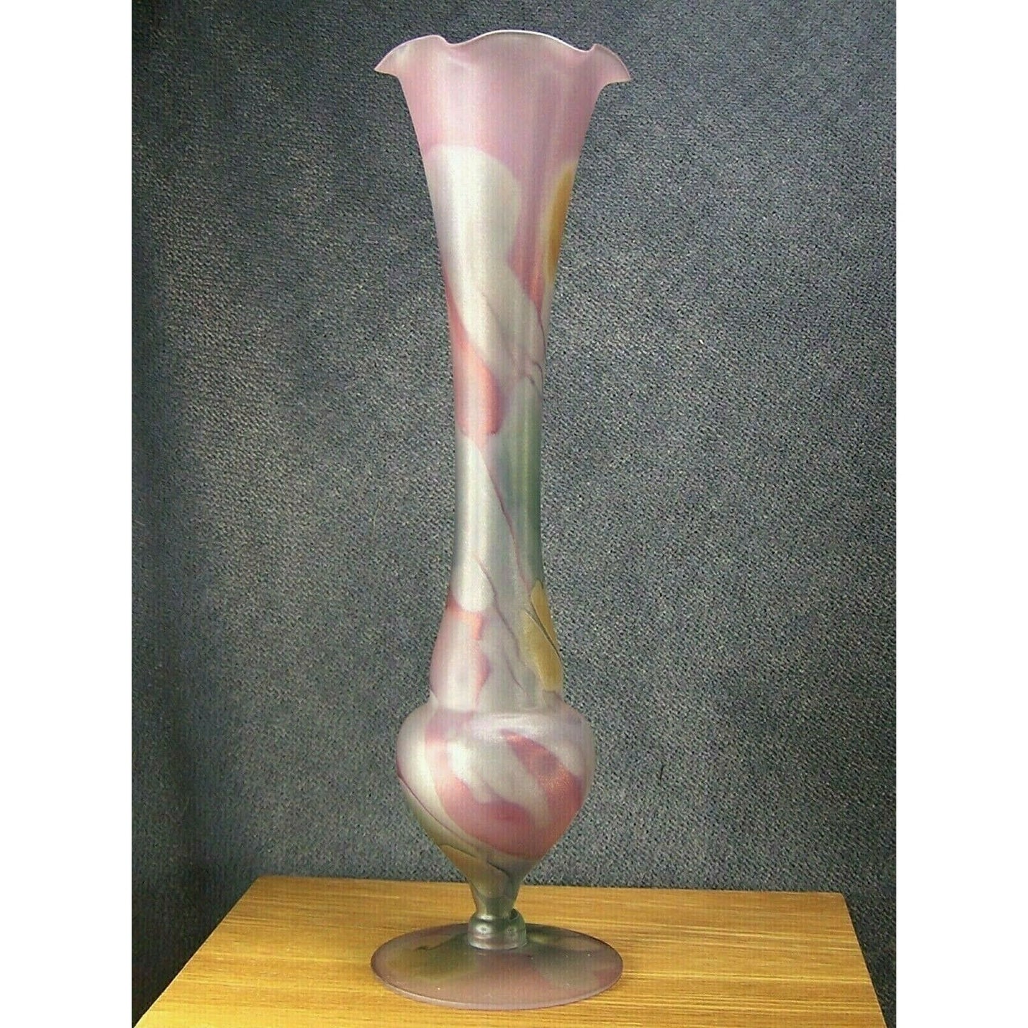 Rueven Glass Bud Vase By Nouveau Art Glass Co Vintage