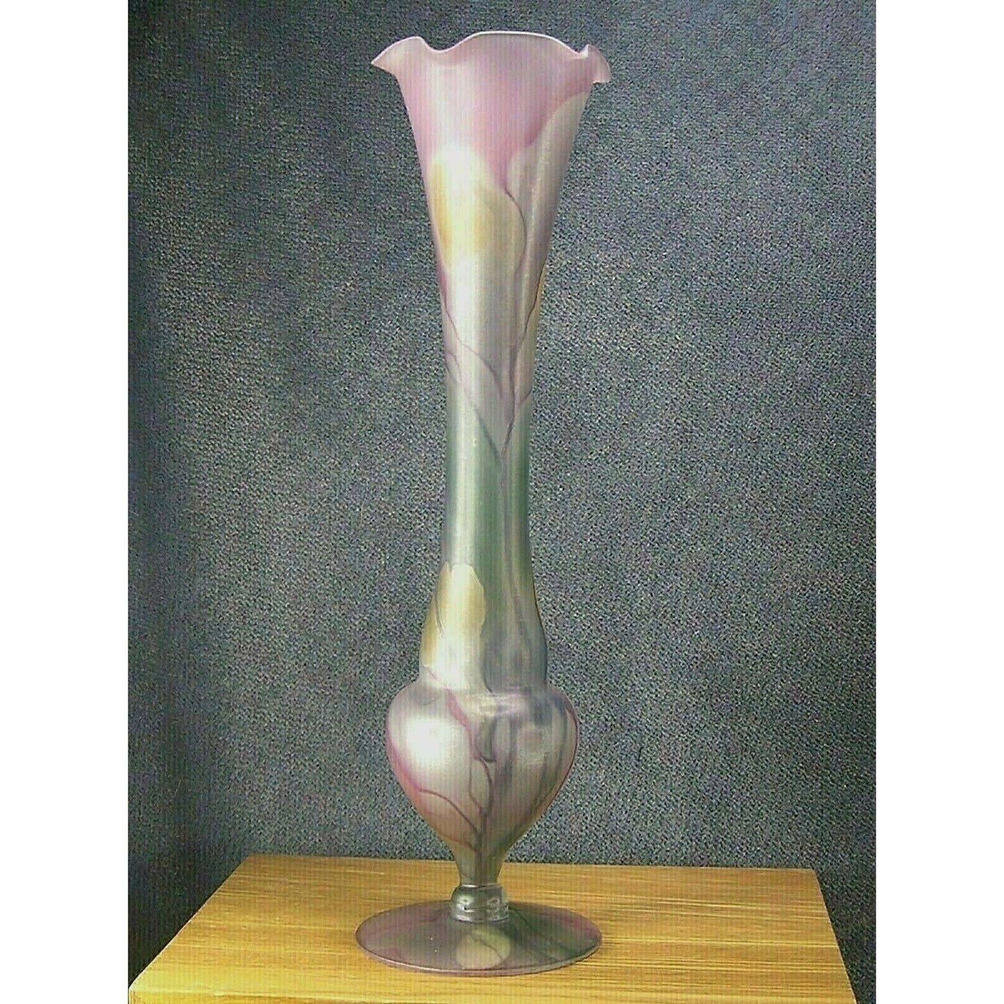 Rueven Glass Bud Vase By Nouveau Art Glass Co Vintage